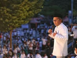 Wali Kota Makassar, Moh Ramdhan Pumanto dalam sambutan dihadapan Jemaah Shalat Subuh Berjamaah di anjungan Pantai Losari