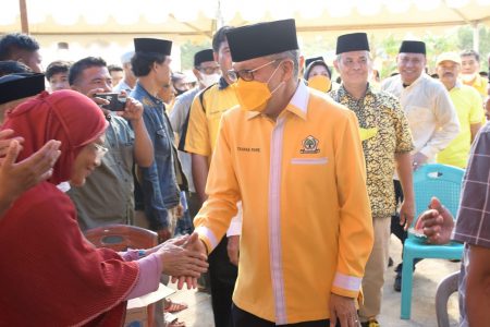 Taufan Pawe dinobatkan Pemimpin Tumanurung