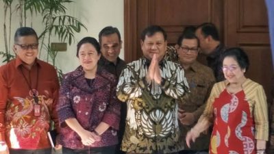 Menhan Prabowo lebaran bersama jokowi juga megawati