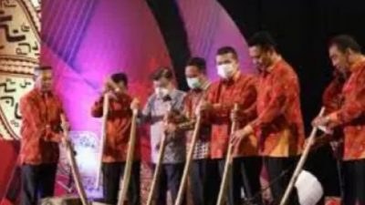 Hadiri Pembukaan PSBM, Wali Kota Danny: Makassar Milik Kita Bersama