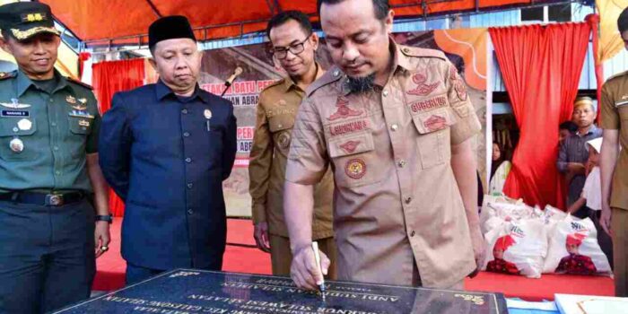 Tanggul Penahan Abrasi