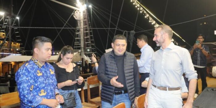 9b03d890 bdc5 4e4a 8d42 70bd8bf086ee