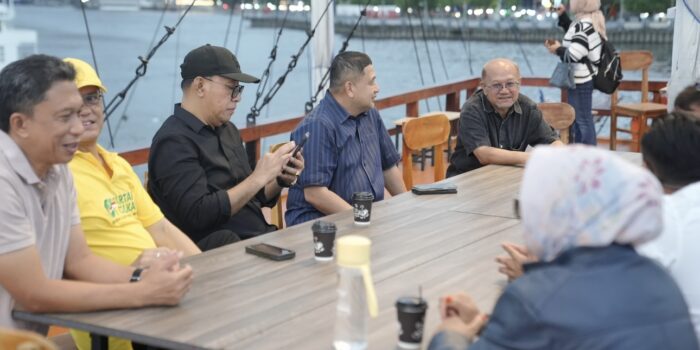 f6f436ad5adb4a99d39205ce2ef8e97a