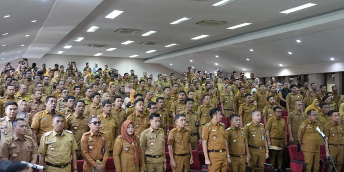 Wali Kota Munafri Minta Camat-Lurah Bergerak Cepat Atur Ulang Waktu Angkut Sampah di Makassar 2 IMG 20260406 WA0030